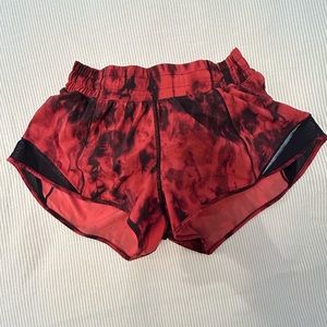 Lululemon hottie hot shorts